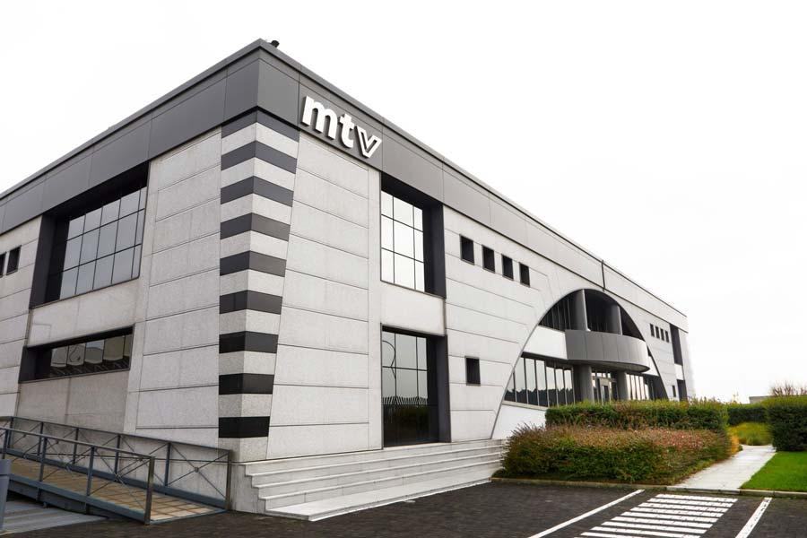 2-MTV-Tools-Nov21_Y8A9136-scaled